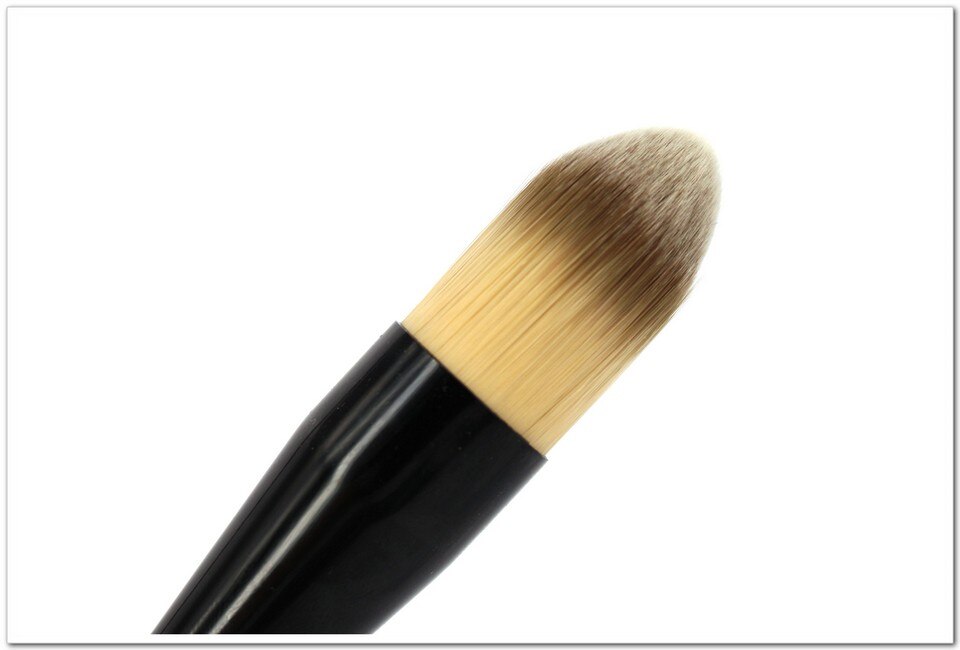 Tapered Foundation Brush